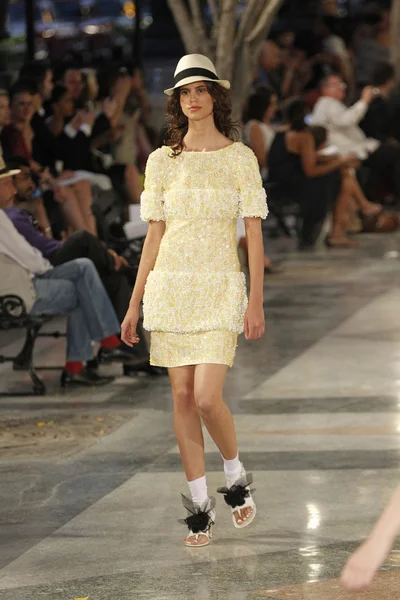 Look 85